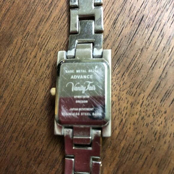 Vanity Fair Ladies watch  - Picture 5 of 8